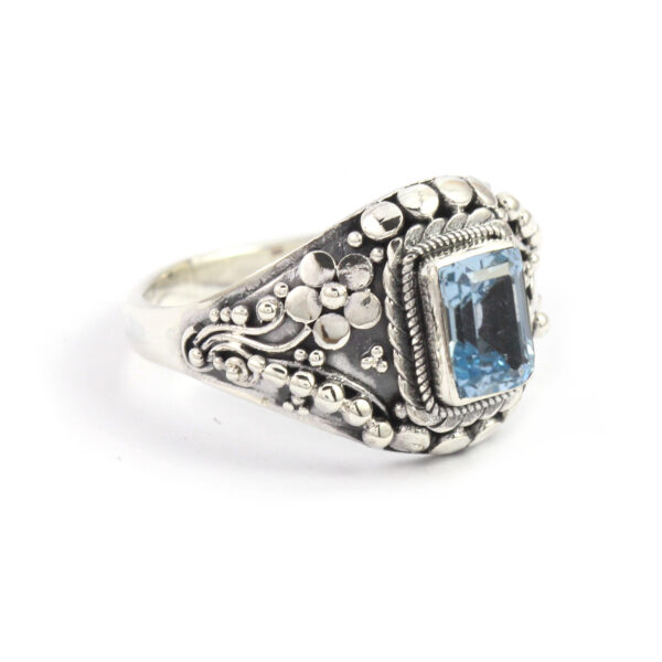 Cincin Perak Bun Bunga Armadelo R370