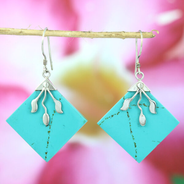 Anting Perak Turquoise Resin Wajik A102