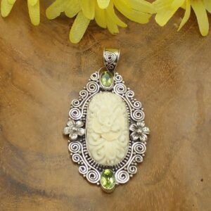 Liontin Perak Ukiran Bali