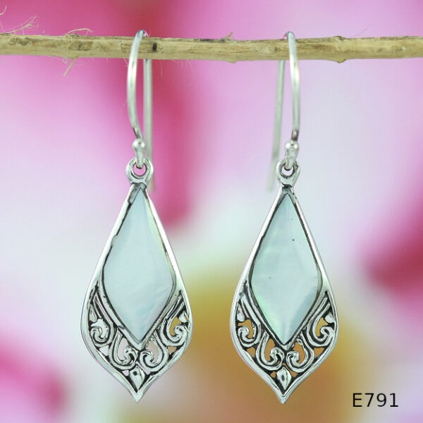 Anting Kerang Bali Perak Asli E791