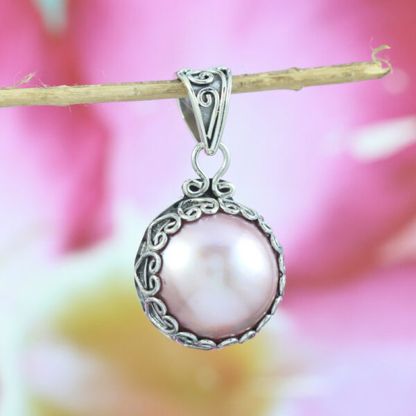 Liontin Perak 925 dengan Mutiara Mabe Bulat P726