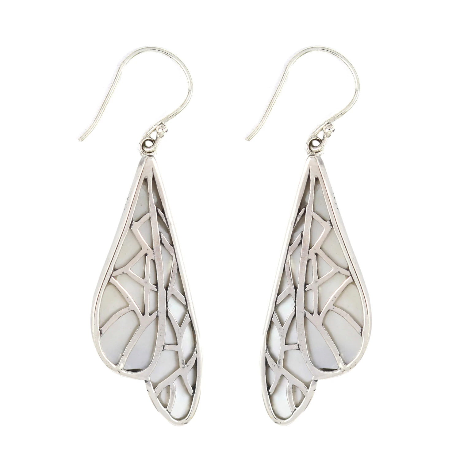 anting kerang Bali