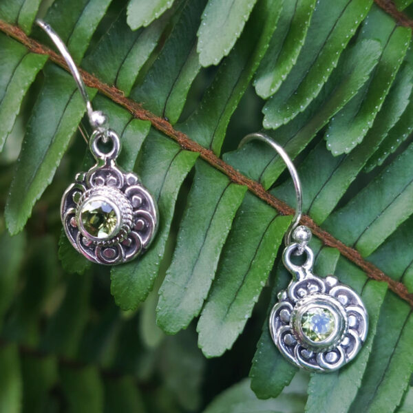 anting perak bali permata