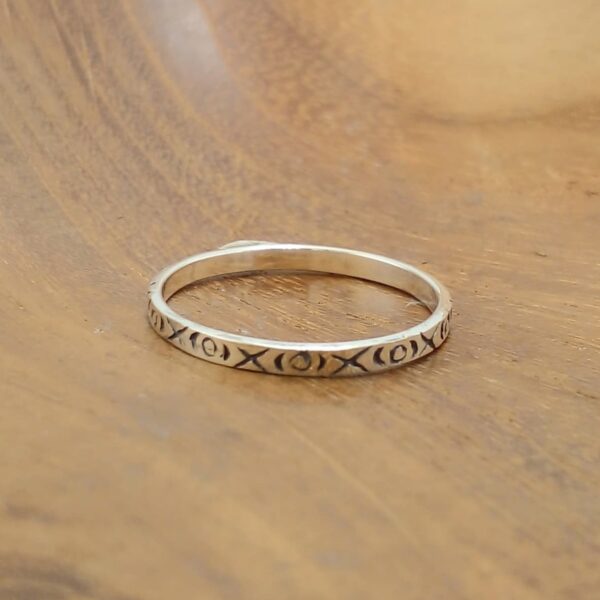 Cincin Perak Unik Motif XOXO R692
